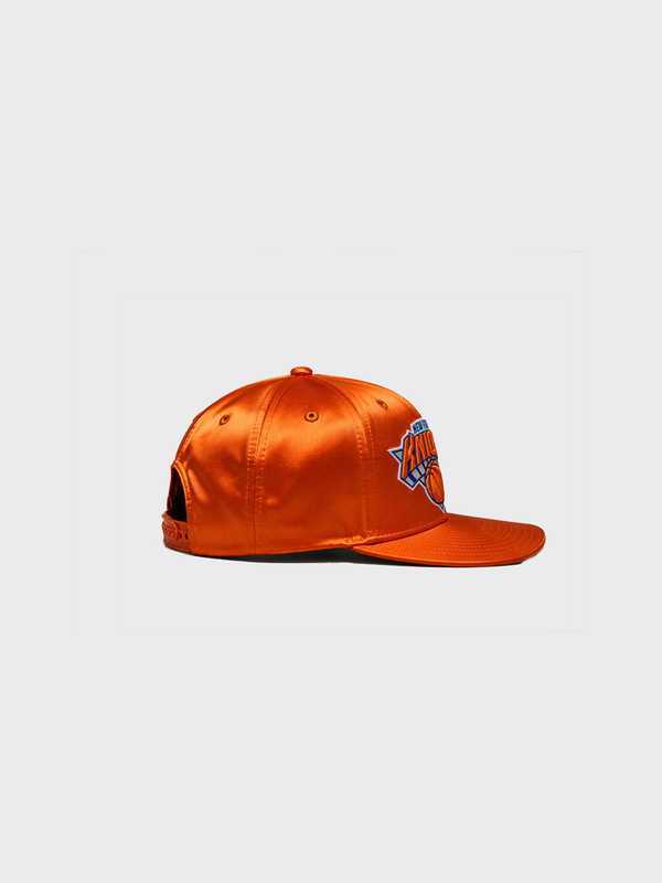 FTMO NYK SATIN SNAPBACK